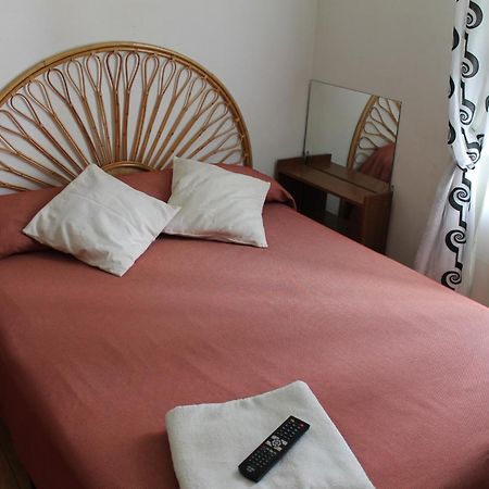 Hostal Graciela Madrid Exterior foto