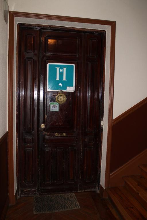 Hostal Graciela Madrid Exterior foto