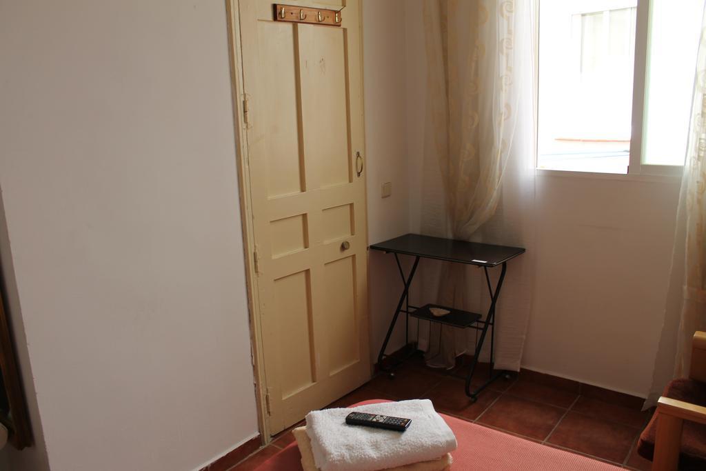 Hostal Graciela Madrid Habitación foto