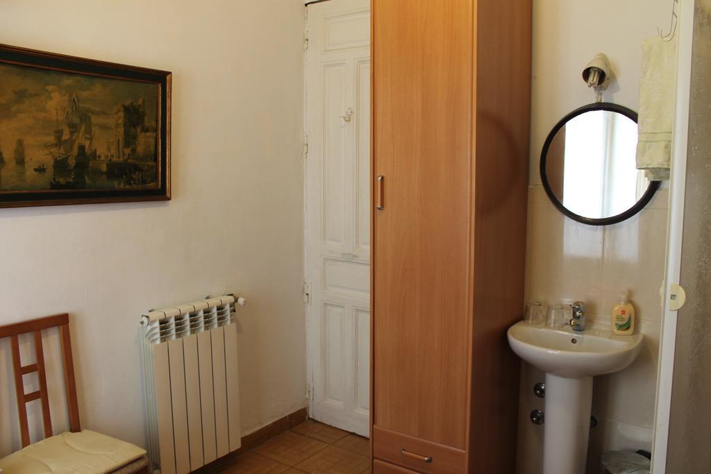 Hostal Graciela Madrid Habitación foto