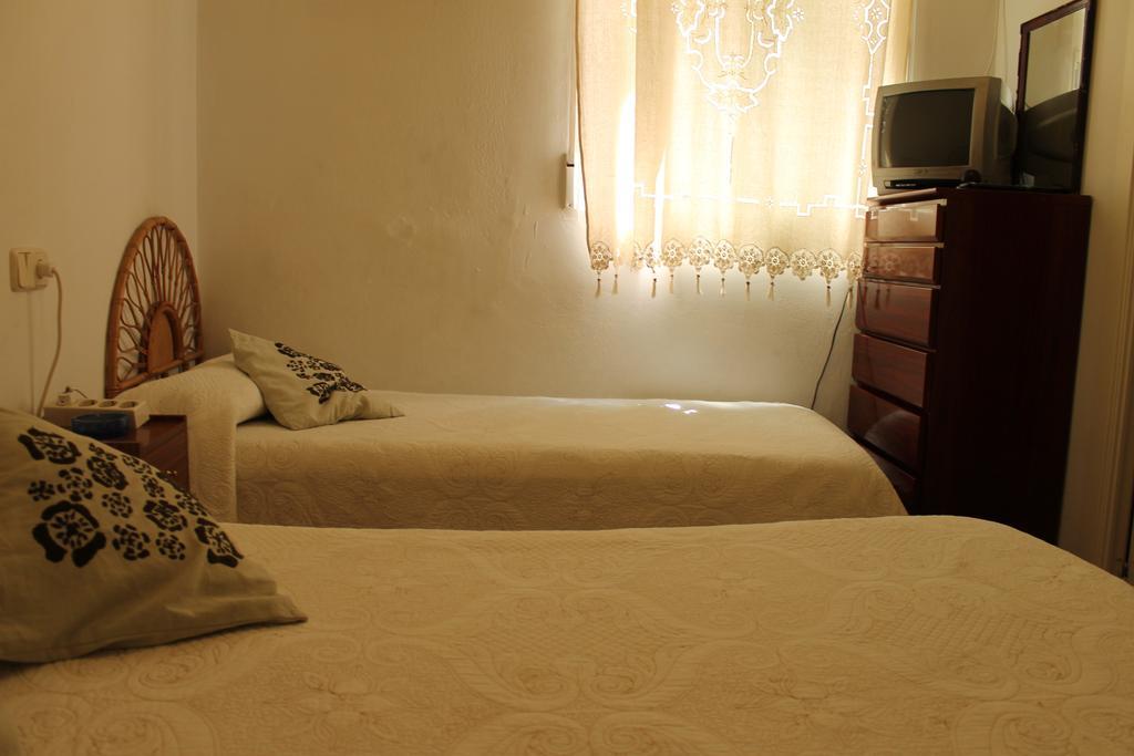 Hostal Graciela Madrid Habitación foto